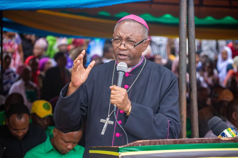 Kitaifa Matukio tofauti miili tisa ya wanafunzi wa Shule ya Ghati Memorial ikiagwa Arusha 14 Apr 2024